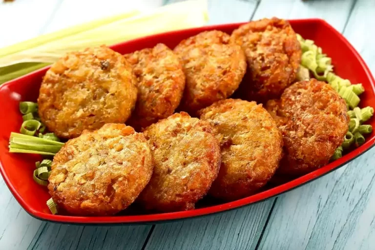 Snack Time With Crispy Chanadal Cutlet